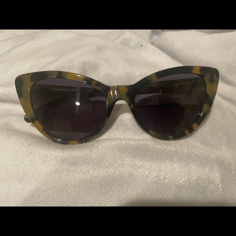 banana republic cheeta print glasses